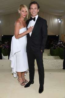 Claire Danes feet photo thumbnail