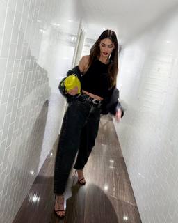 Melissa Satta feet photo thumbnail
