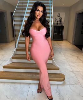 Chloe Ferry feet photo thumbnail