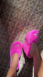 Karrueche Tran feet photo thumbnail