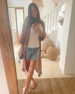 Lisa Snowdon feet photo thumbnail