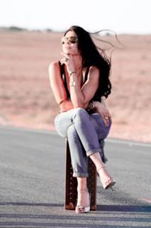 Haifa Wehbe feet photo thumbnail