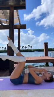 Seyma Subasi feet photo thumbnail