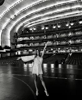 Kelly Bensimon feet photo thumbnail