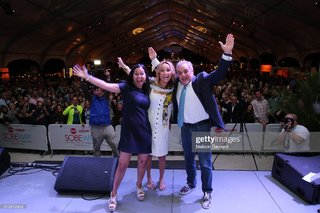 Giada De Laurentiis feet photo thumbnail