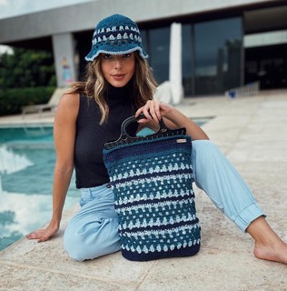 Giovanna Lancellotti feet photo thumbnail