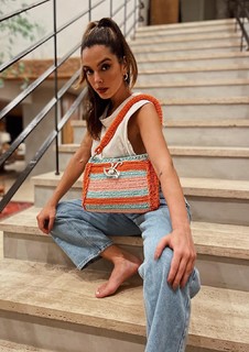 Giovanna Lancellotti feet photo thumbnail