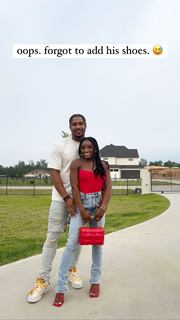 Simone Biles feet photo thumbnail