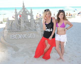 Lucy Hale feet photo thumbnail