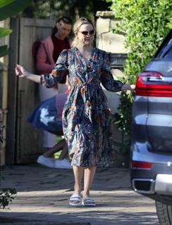 Kate Hudson feet photo thumbnail