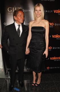 Gwyneth Paltrow feet photo thumbnail