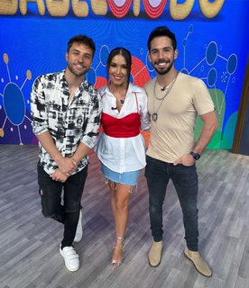 Laura González feet photo thumbnail