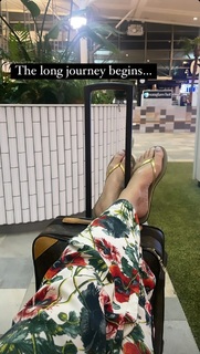 Lisa Snowdon feet photo thumbnail