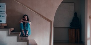 Anne Hathaway feet photo thumbnail