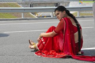 Taapsee Pannu feet photo thumbnail