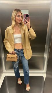 Chiara Ferragni feet photo thumbnail