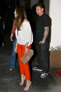 Minka Kelly feet photo thumbnail