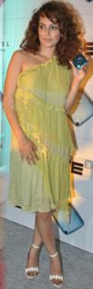 Kangana Ranaut feet photo thumbnail