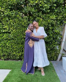 Tia Mowry feet photo thumbnail