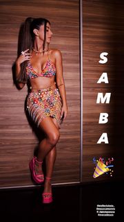 Giovanna Lancellotti feet photo thumbnail