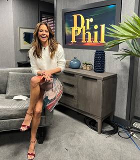 Brooke Burke feet photo thumbnail