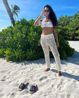 Rochelle Humes feet photo thumbnail