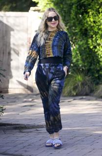 Kate Hudson feet photo thumbnail