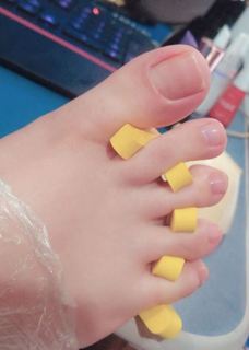 Isa Pes feet photo thumbnail