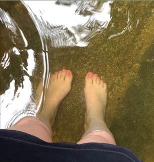 Isa Pes feet photo thumbnail