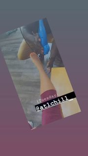 Angela Simmons feet photo thumbnail