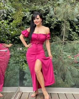 Maribel Guardia feet photo thumbnail
