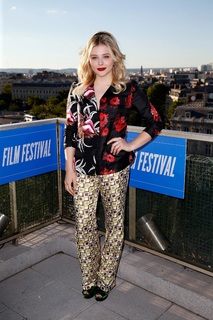 Chloë Grace Moretz feet photo thumbnail