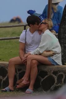 Kate Bosworth feet photo thumbnail