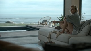 Diane Kruger feet photo thumbnail