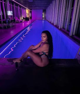 Angela Simmons feet photo thumbnail