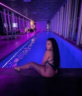 Angela Simmons feet photo thumbnail