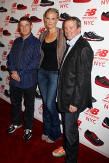 Molly Sims feet photo thumbnail