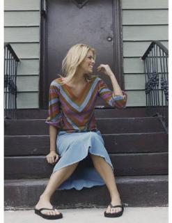Paige Butcher feet photo thumbnail