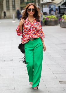 Myleene Klass feet photo thumbnail