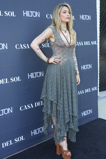 Paris Jackson feet photo thumbnail