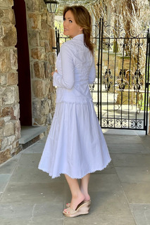 Lisa Robertson feet photo thumbnail