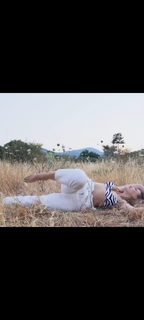 Serenay Sarikaya feet photo thumbnail