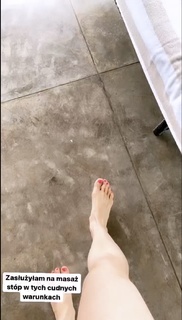Joanna Jablczynska feet photo thumbnail