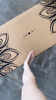 Joanna Jablczynska feet photo thumbnail
