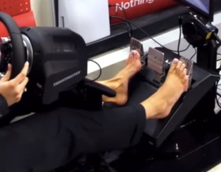 Karolina Pisarek feet photo thumbnail