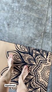 Joanna Jablczynska feet photo thumbnail