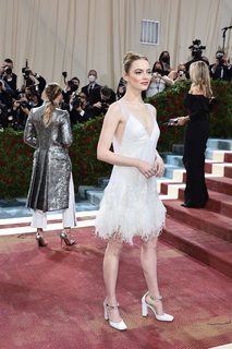Emma Stone feet photo thumbnail