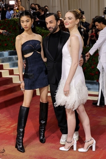 Emma Stone feet photo thumbnail