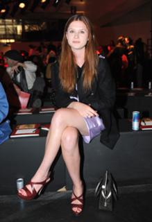 Bonnie Wright feet photo 5