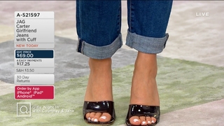Courtney Khondabi feet photo thumbnail